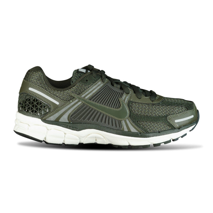 NIKE ZOOM VOMERO 5 KHAKI TRAINERS - Boinclo ltd - Outlet Sale Under Retail